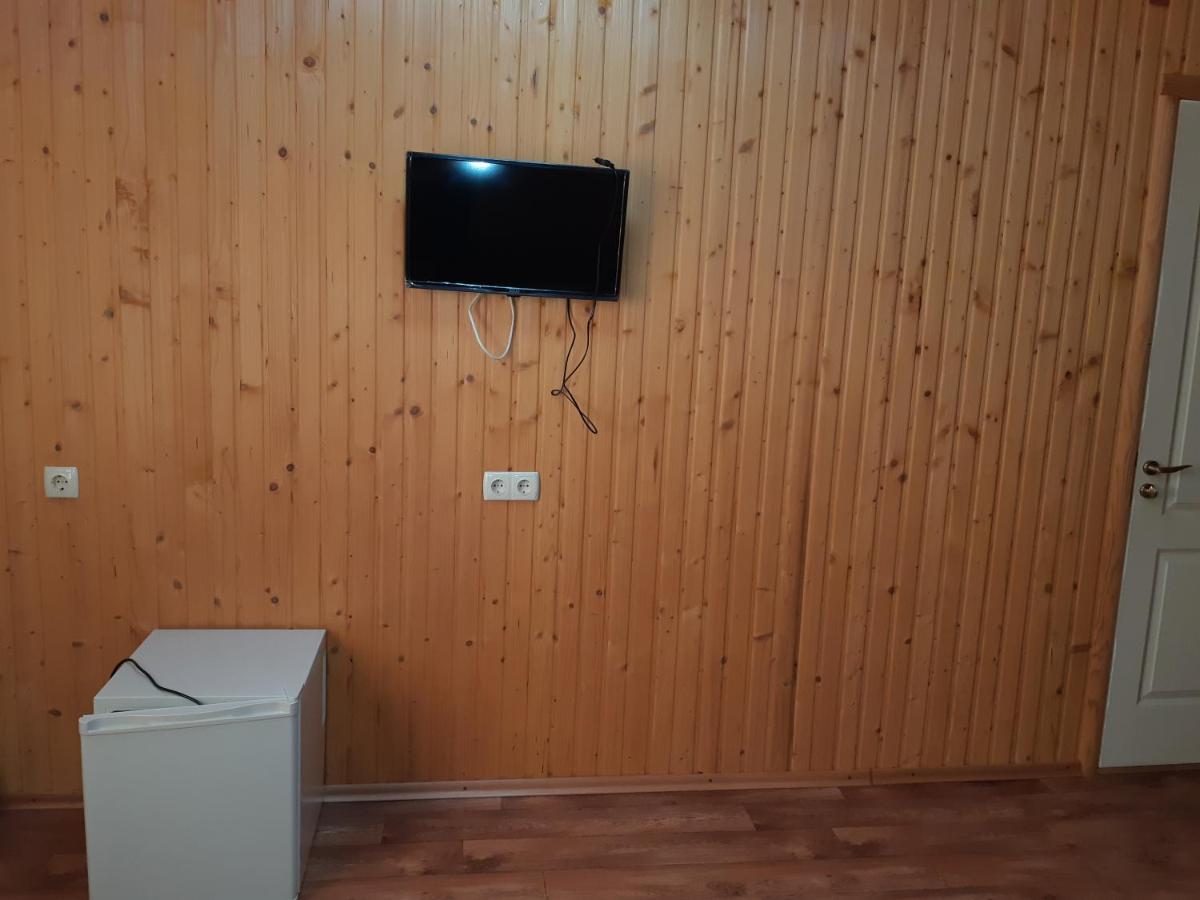 Отель Маленький Рай Zatoka Εξωτερικό φωτογραφία
